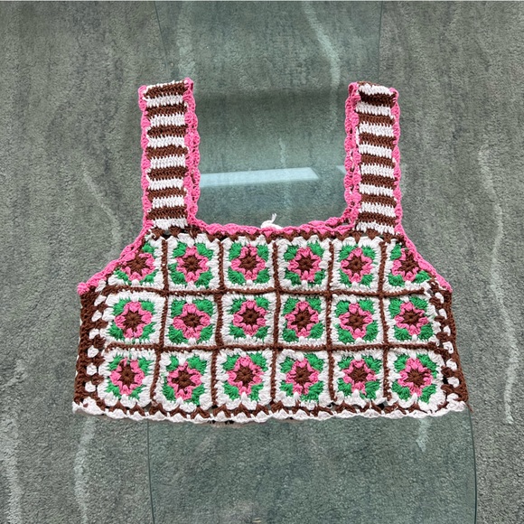 Free People Tops - Free people cropped crochet top